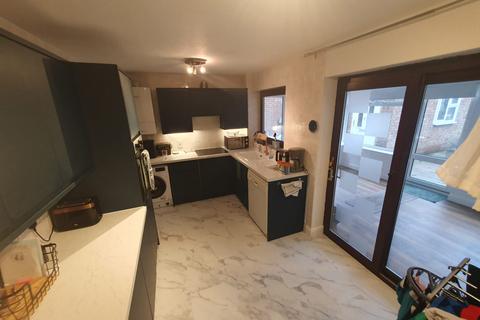 2 bedroom detached house for sale, Harlington, Dunstable, LU5
