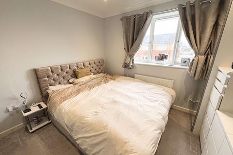 2 bedroom end of terrace house for sale, Westport Gardens, Poole BH15