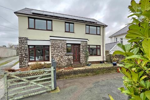 4 bedroom detached house for sale, Waunfawr, Caernarfon, Gwynedd, LL55