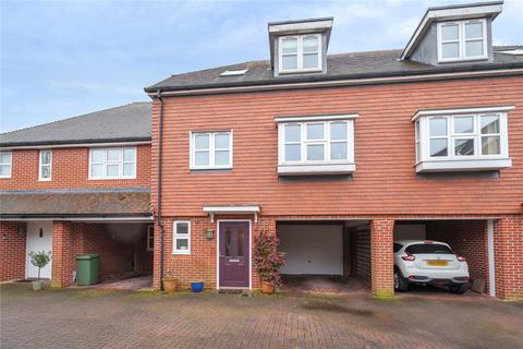 3 bedroom terraced house for sale, Pentons Close, Holybourne, Alton, Hampshire, GU34