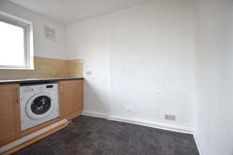 1 bedroom flat to rent, Kingston Road, Portsmouth PO2