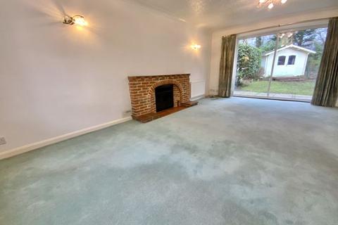 5 Badgers Copse, New Milton, BH25 5PE