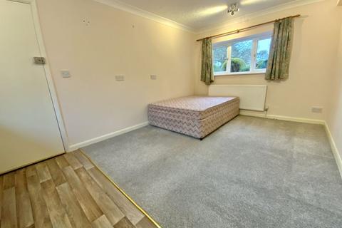 5 Badgers Copse, New Milton, BH25 5PE