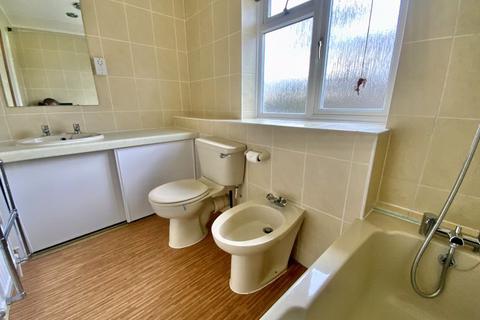5 Badgers Copse, New Milton, BH25 5PE