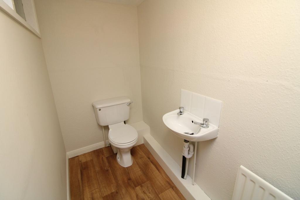 En Suite Shower Room / WC