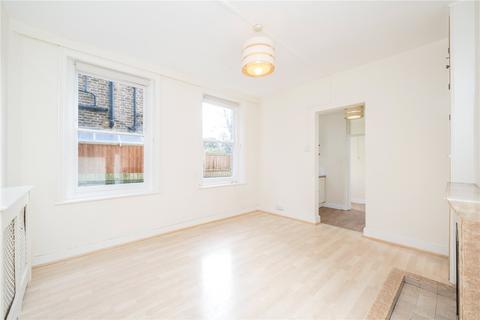 2 bedroom apartment to rent, London W12