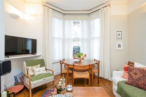 2 bedroom apartment for sale, London W9