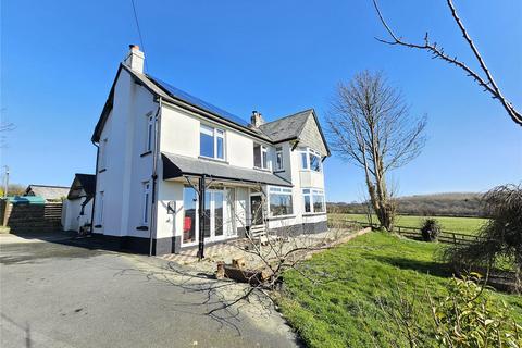 4 bedroom detached house for sale, Torrington, Devon