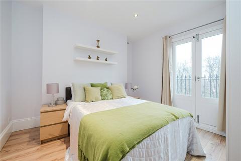 3 bedroom apartment for sale, London NW6