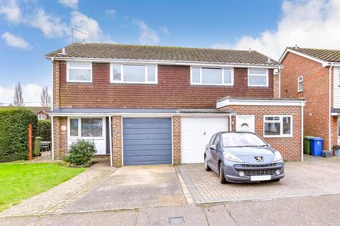 3 bedroom semi-detached house for sale, Wheatsheaf Close, Boughton-Under-Blean, Faversham, Kent