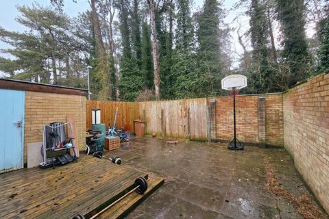 37 Windermere Way, Northampton, NN3 6PA