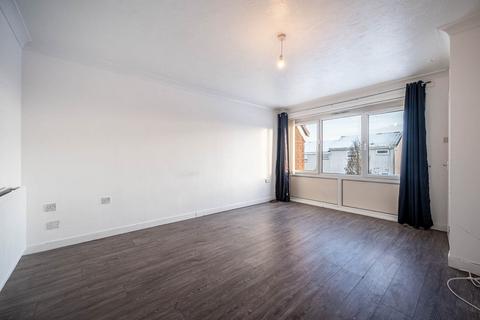 2 bedroom terraced house for sale, Monteith Walk, Shotts, ML7