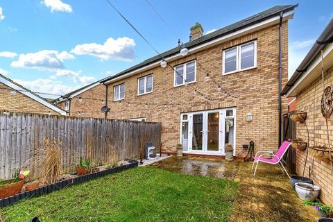 4 bedroom semi-detached house for sale, New Cardington MK42