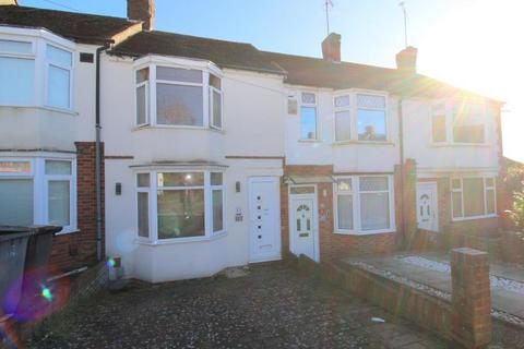 2 bedroom terraced house for sale, Preston Gardens, Round Green, Luton, Bedfordshire, LU2 7NL