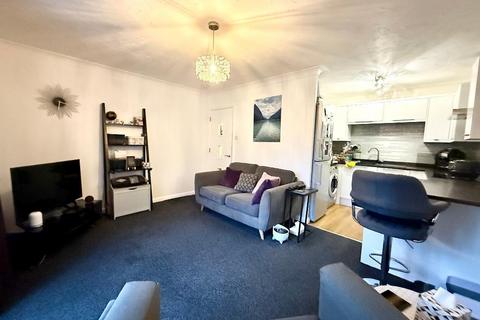 1 bedroom apartment for sale, Barons Court, Earls Mead, Luton, Bedfordshire, LU2 7EY