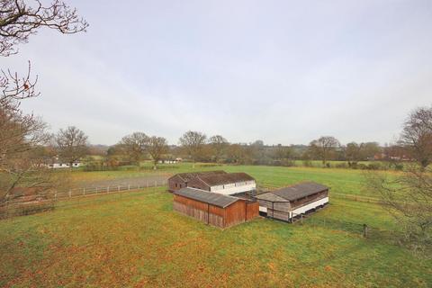 3 bedroom property with land for sale, Appleby Farm, Mundy Bois Road, Egerton, Kent, TN27 9EU