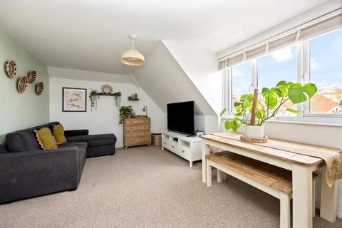 1 bedroom apartment for sale, Vallance Gardens, Hove, BN3 2DB