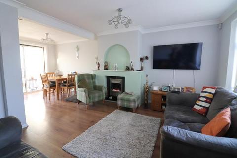 3 bedroom semi-detached house for sale, Luton LU3