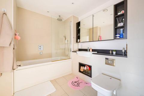 2 bedroom flat for sale, 5 Hannaford Walk, London E3