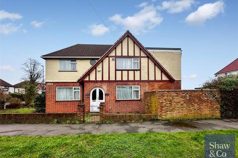 4 bedroom detached house for sale, The Crossways, Hounslow TW5