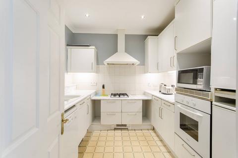 3 bedroom flat for sale, Sutherland Avenue, Maida Vale, London, W9