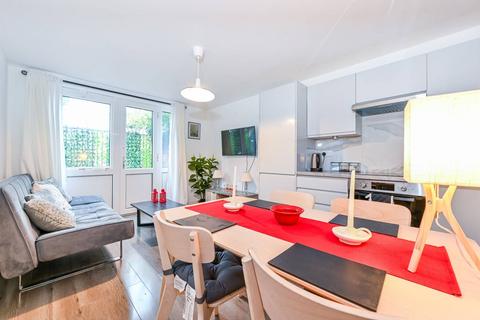 2 bedroom flat for sale, Fernhead Road, Queen's Park, London, W9