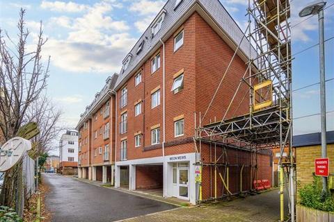 2 bedroom flat for sale, Meon Mews, Portsmouth PO6