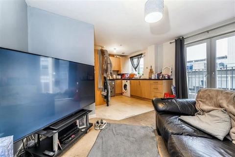 2 bedroom flat for sale, Meon Mews, Portsmouth PO6