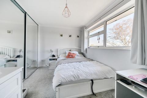 10 Ardingly, Bracknell, RG12 8XR