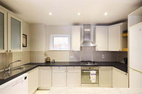 4 bedroom duplex for sale, Sussex Way, London