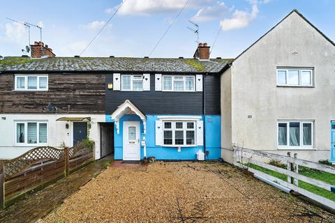 3 bedroom terraced house for sale, Wolverton Road, Stanmore