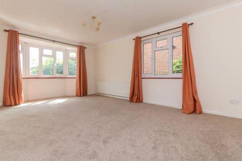 2 bedroom bungalow to rent, High Street, Abingdon OX13