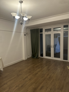 3 bedroom terraced house to rent, Northwood Gardens, Ilford IG5