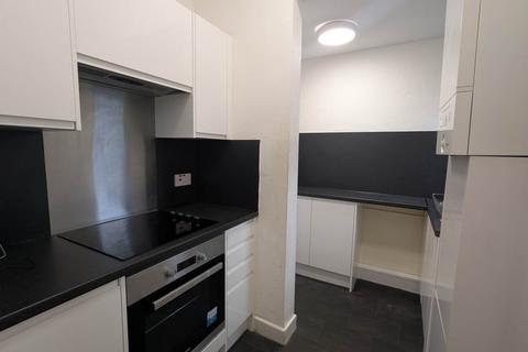 1 bedroom flat to rent, 78 2/R Clepington Road, ,