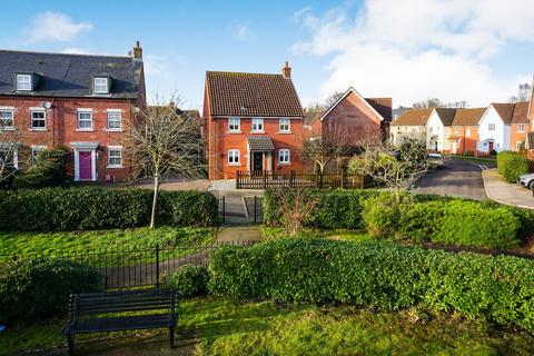 3 bedroom detached house for sale, Field Acre Way, Long Stratton, Norwich