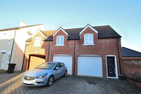 2 bedroom coach house for sale, Midsummer Grove, Great Denham, Bedford, Bedfordshire, MK40