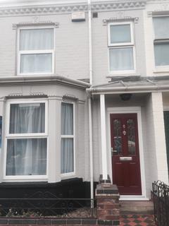 3 bedroom terraced house to rent, Magdalen Road