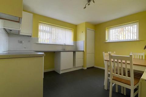 2 bedroom flat to rent, 1 Haynes Court, Lower Howsell Road, Malvern, Worcestershire, WR14