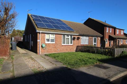 2 bedroom bungalow to rent, Rye Walk, Herne Bay