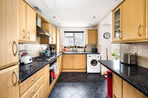 3 bedroom terraced house for sale, Holly Road, Leytonstone, London, E11