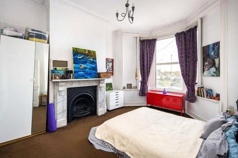 3 bedroom terraced house for sale, Holly Road, Leytonstone, London, E11