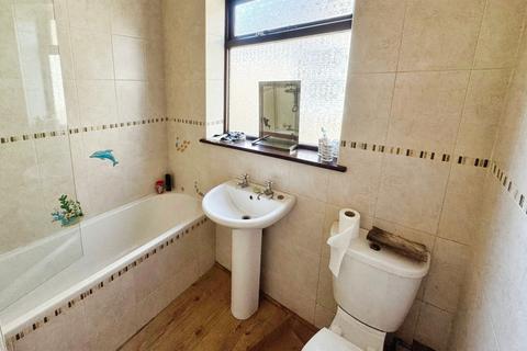 3 bedroom bungalow for sale, Preston New Road, Lancashire FY4