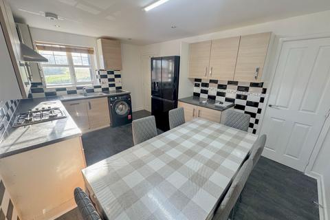 3 bedroom semi-detached house to rent, Johnson Place, Staffordshire ST6