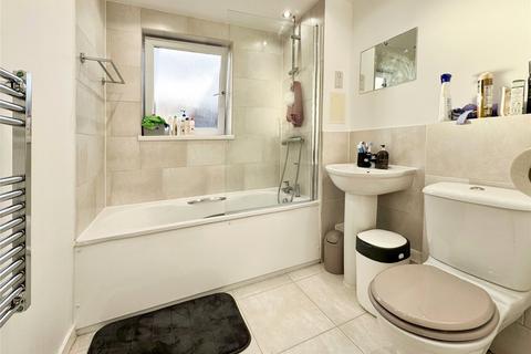 1 bedroom flat for sale, Samas Way, Dartford DA1