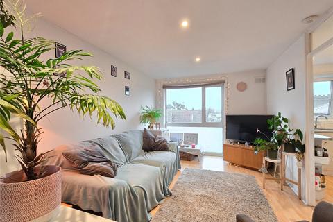 1 bedroom flat for sale, Sunfields Place, London SE3