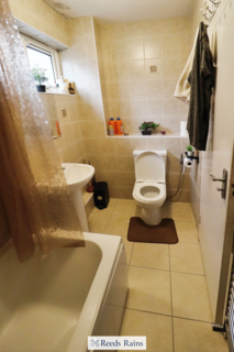 70 Nash Road, Chadwell Heath, Romford, RM6 5JP