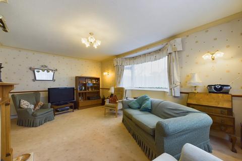 3 bedroom detached house for sale, Lady Ediths Park, North Yorkshire YO12