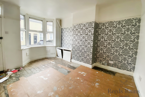 2 bedroom terraced house for sale, Forfar Road, Merseyside L13