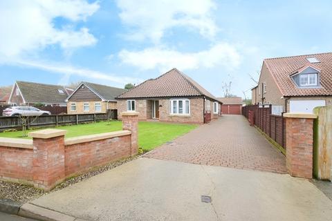 3 bedroom bungalow for sale, Drome Road, York YO23