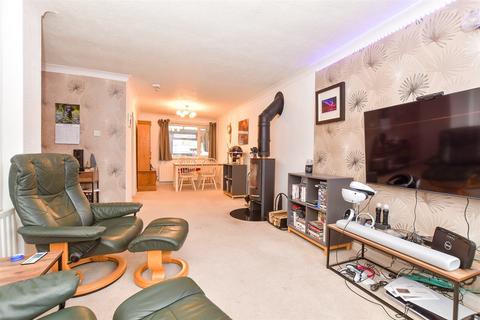 3 bedroom end of terrace house for sale, Willow Tree Gardens, Fareham, Hampshire